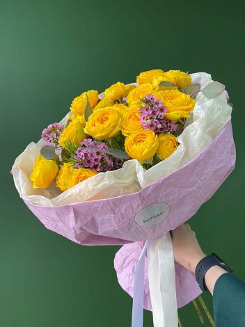 Букет Кустовые желтые розы в Кызыле