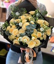 Букет цветов из:  Розы и Лизиантусы в Кызыле